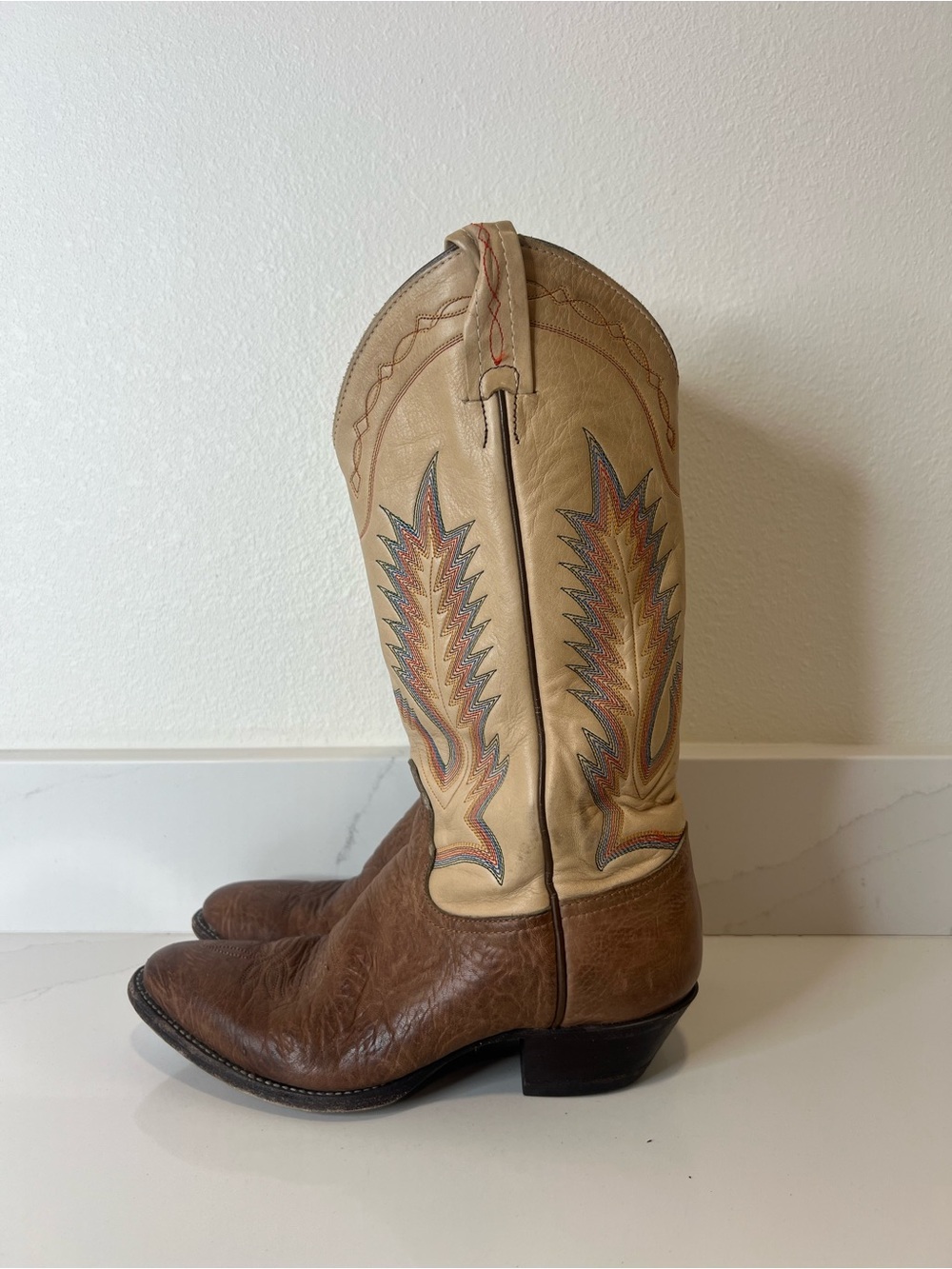 Vintage Tony Lama Brown Foot & Cream Shaft Western Cowgirl Boots size 8